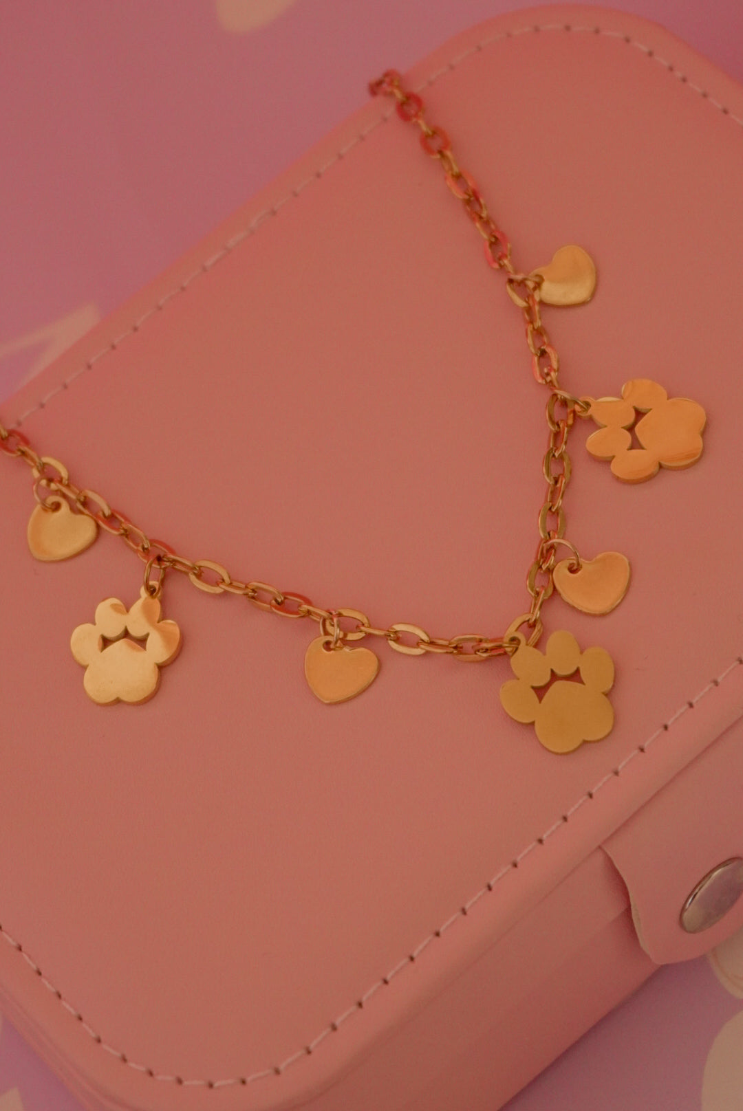 Collar Huellitas